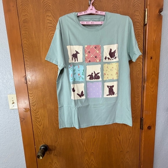 Mint Green Graphic Tee - Short Sleeve - Picture 1 of 4